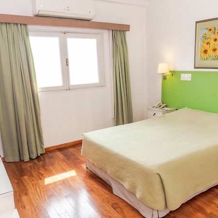 Hotel Cecilia Asuncion Kültér fotó